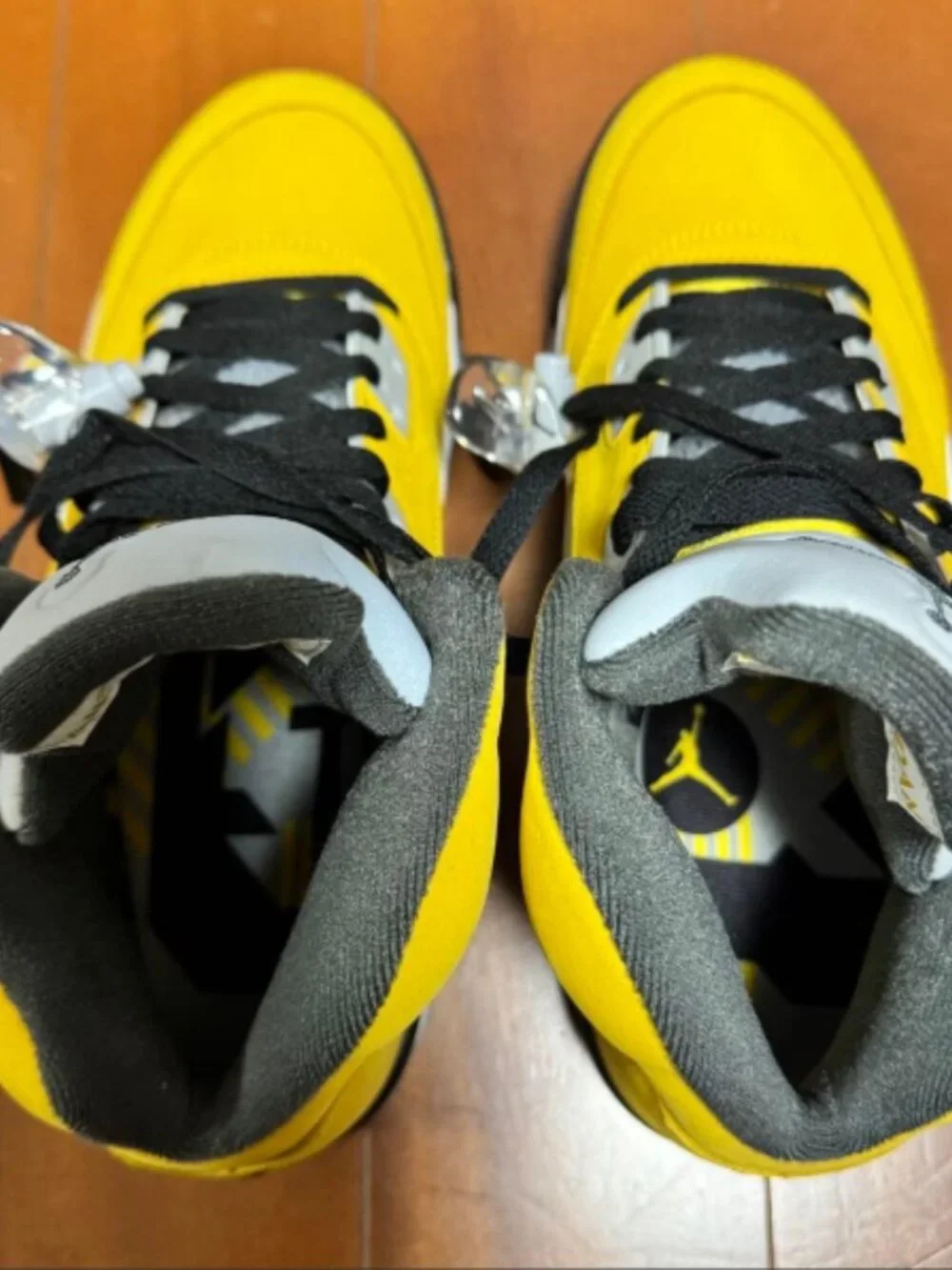 Nike Air Jordan 5 Tokyo 2025